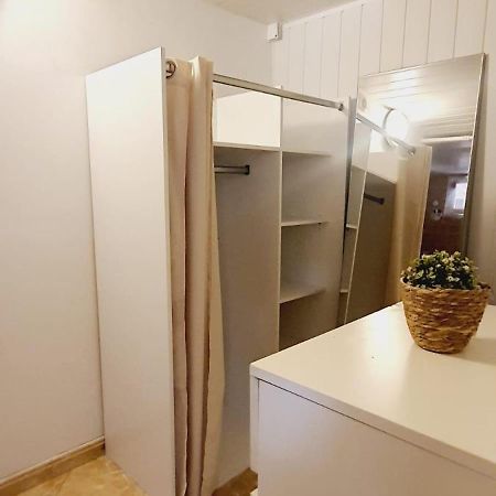 Studio Meuble Avec Piscine Partagee La Ferté-Gaucher Esterno foto